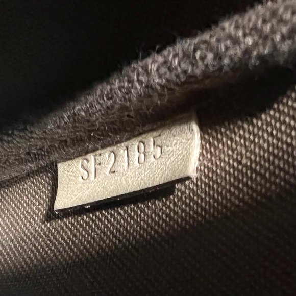 ✨ COLLECTABLE✨ LOUIS VUITTON ANIMATION 2015 - Picture 10 of 12